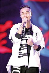 袁子仪国产少爷视频在线,魅力四溢的青春风采